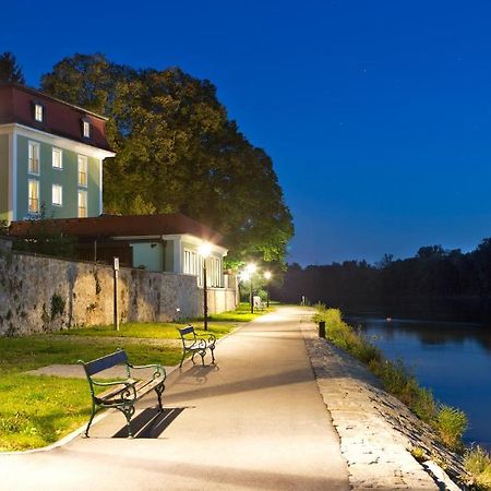 Gesundheitshotel Gugerbauer Шердинг Екстериор снимка