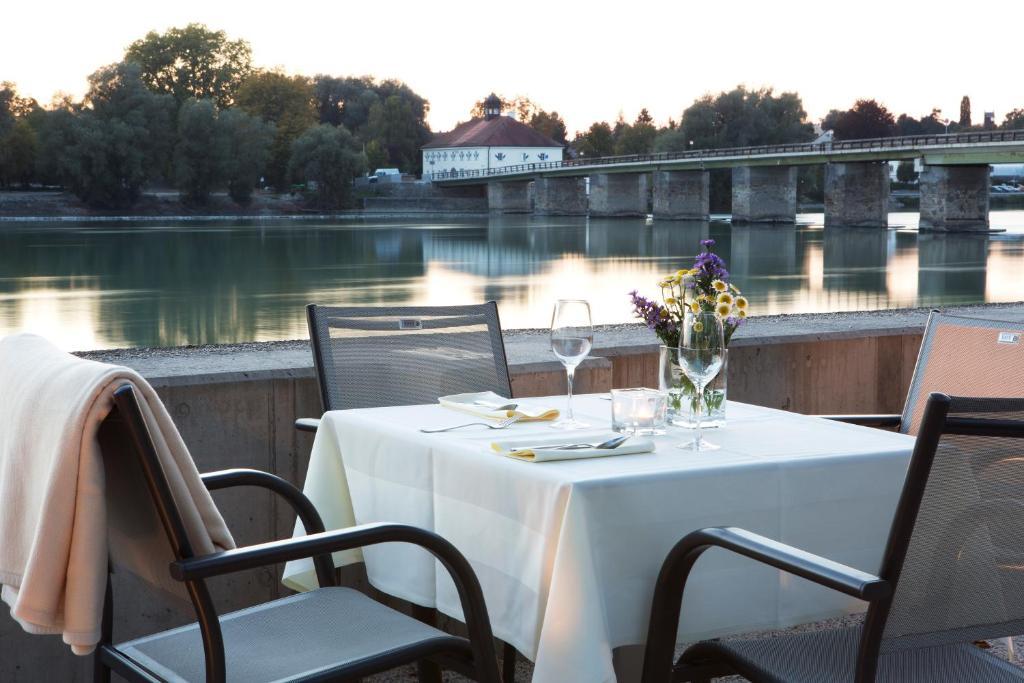 Gesundheitshotel Gugerbauer Шердинг Екстериор снимка